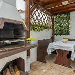 Lovely In With Wifi Holiday home