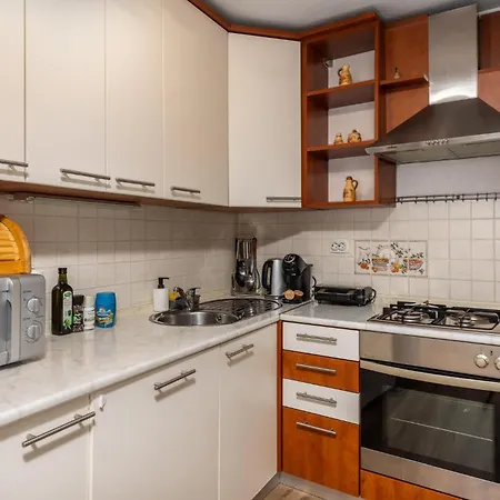 Prázdninový dům Cozy In With Wifi *