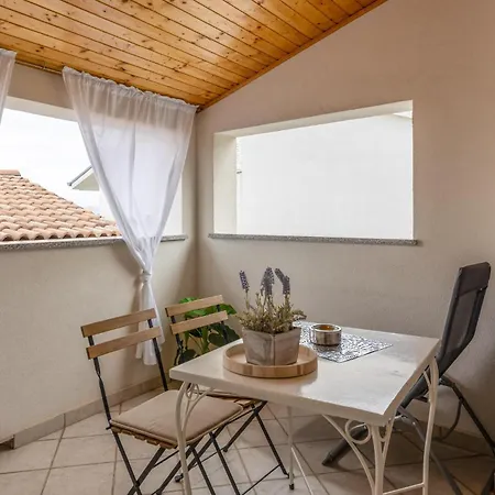 Cozy In With Wifi Selce