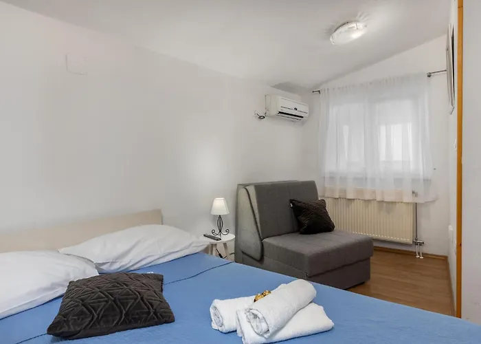 Cozy In With Wifi * Selce
